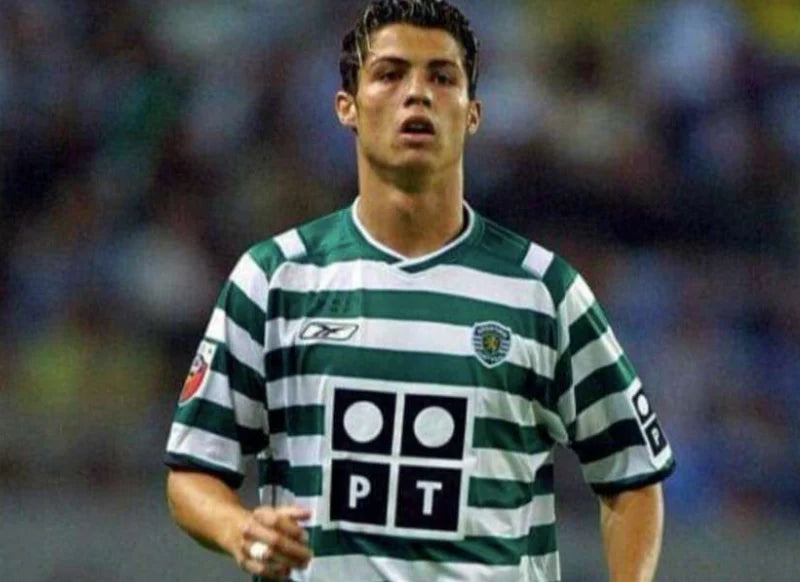 Sporting Lisbon 03-04 Home (RETRO)