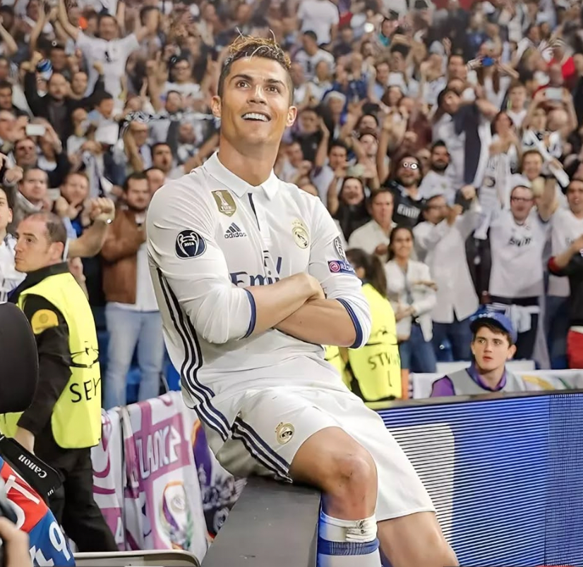 Real Madrid 2016–2017 Home Kit